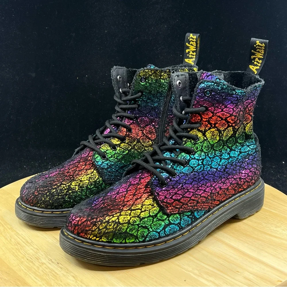 Doc Martens 1460 Pascal Rainbow Croc Metallic Suede Women US Size 7 - Picture 7 of 10